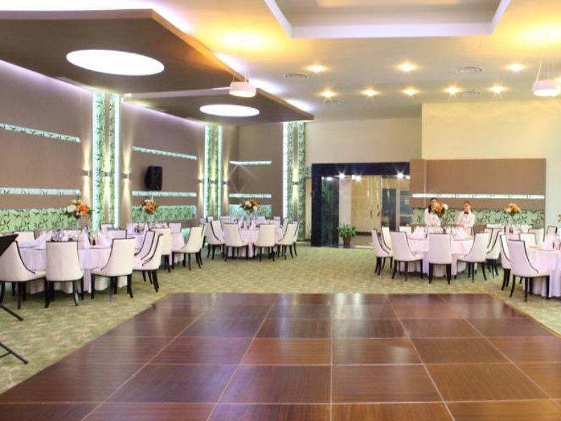 Hotel Delta 4 Tulcea Ngoại thất bức ảnh
