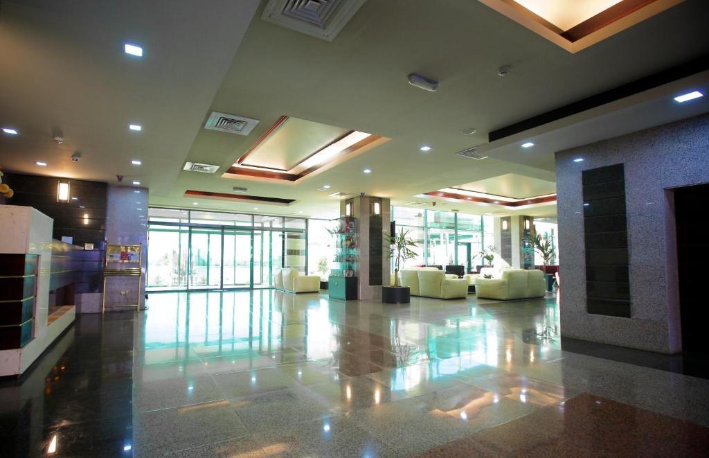 Hotel Delta 4 Tulcea Ngoại thất bức ảnh