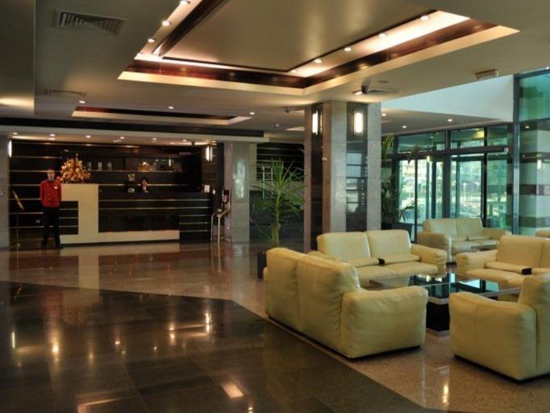 Hotel Delta 4 Tulcea Ngoại thất bức ảnh